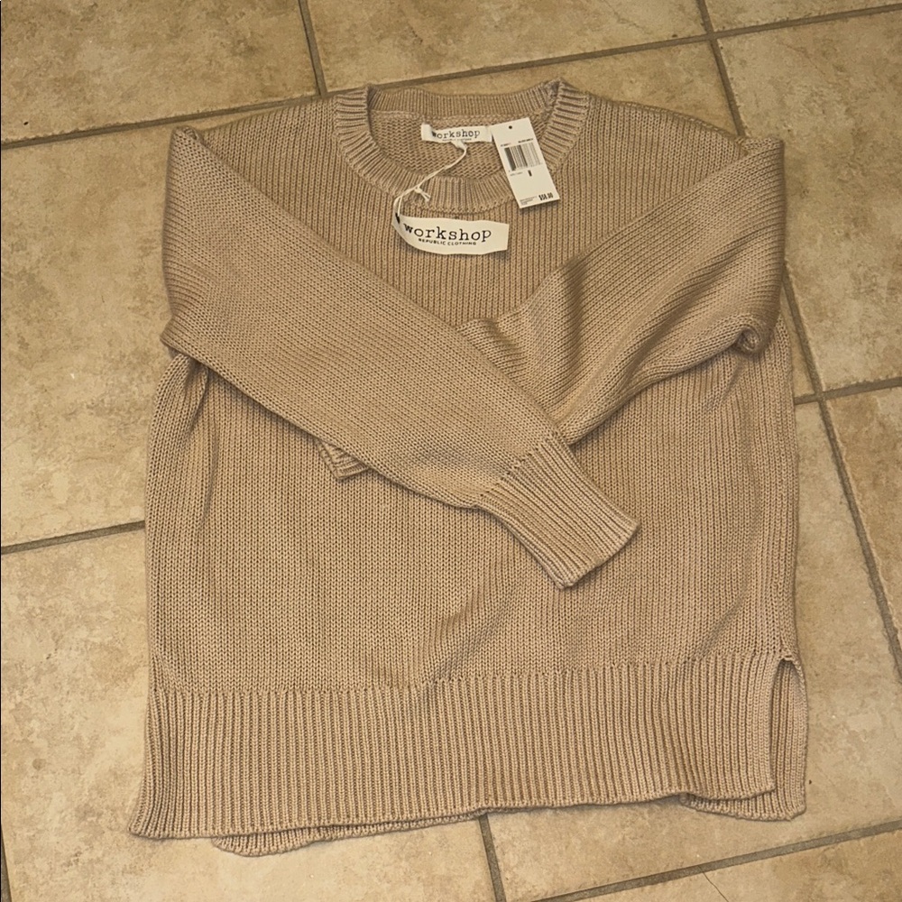Workshop Republic Clothing Men's Beige Crewneck Sweater